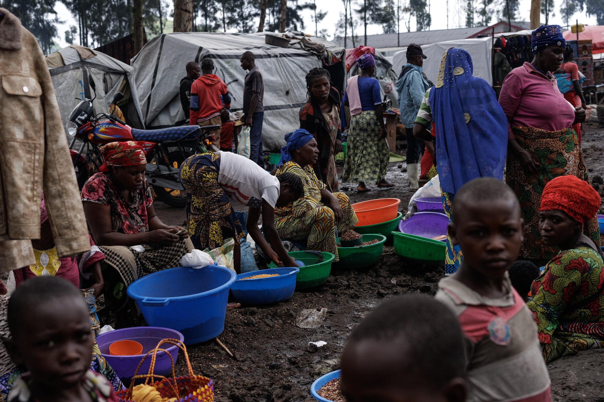 Women in the camp market